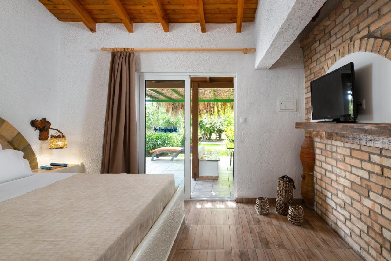 Elefteria Apts & Suites Kolymbia Exteriör bild