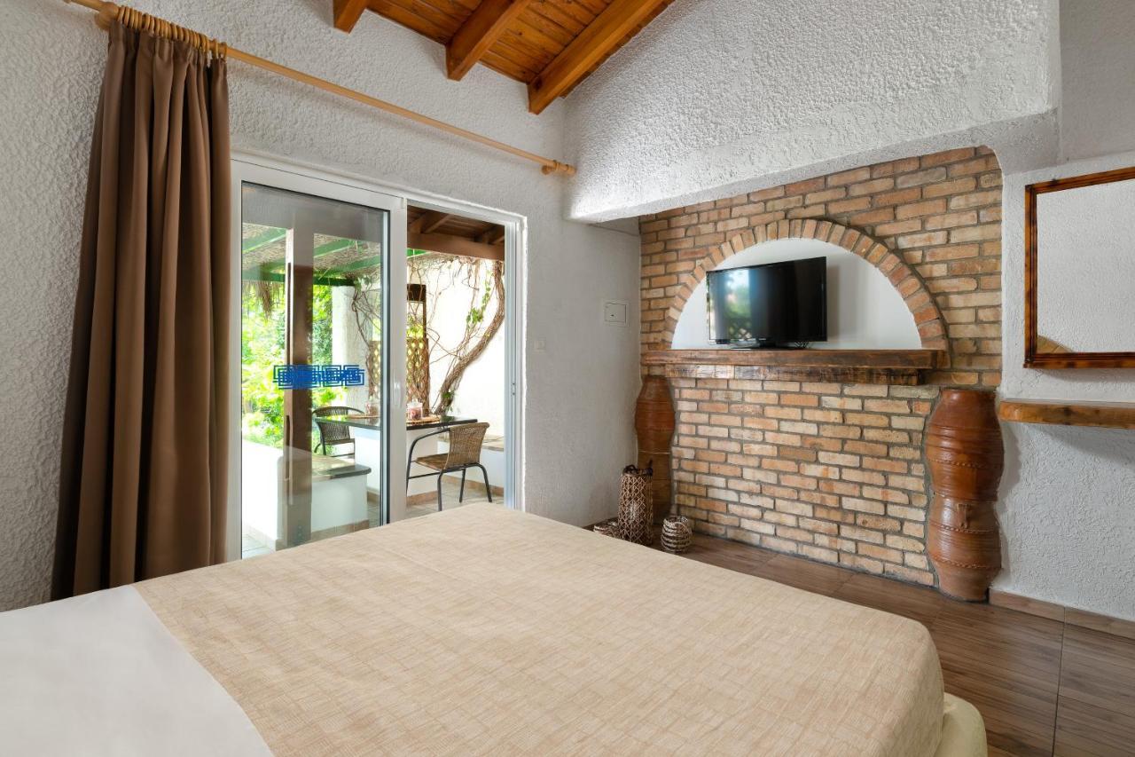 Elefteria Apts & Suites Kolymbia Exteriör bild