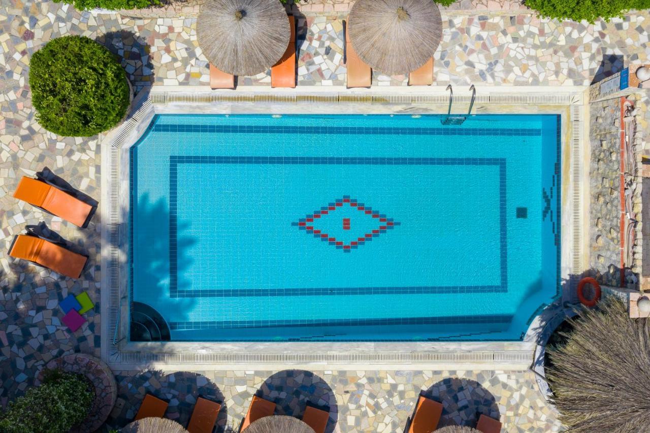 Elefteria Apts & Suites Kolymbia Exteriör bild