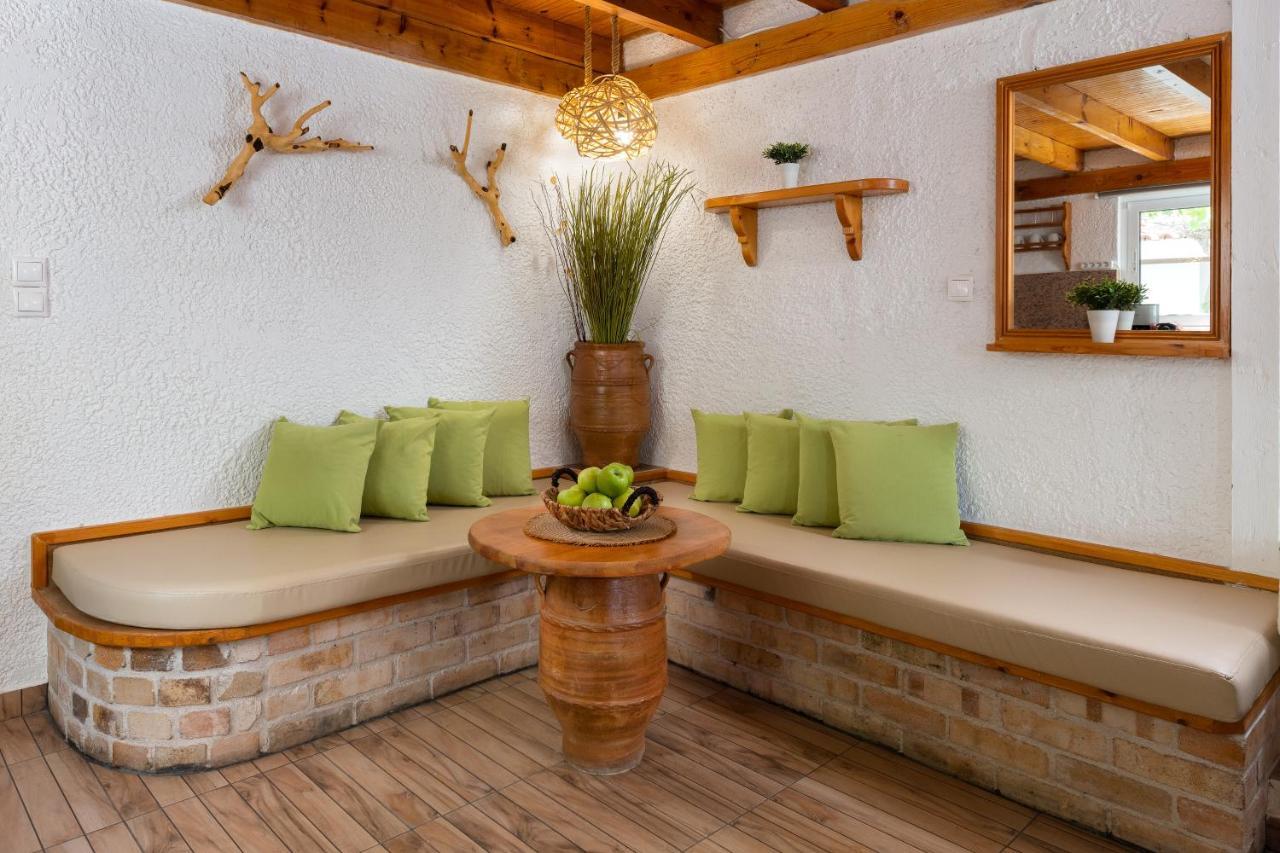 Elefteria Apts & Suites Kolymbia Exteriör bild