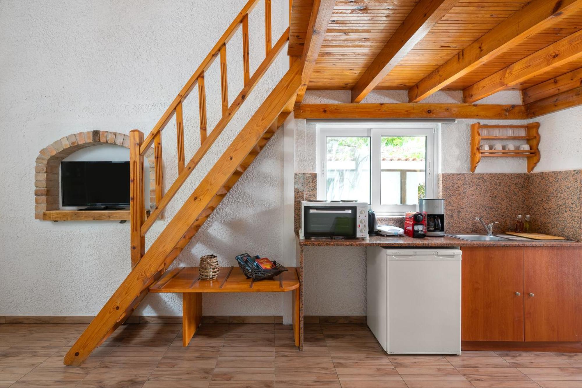 Elefteria Apts & Suites Kolymbia Exteriör bild