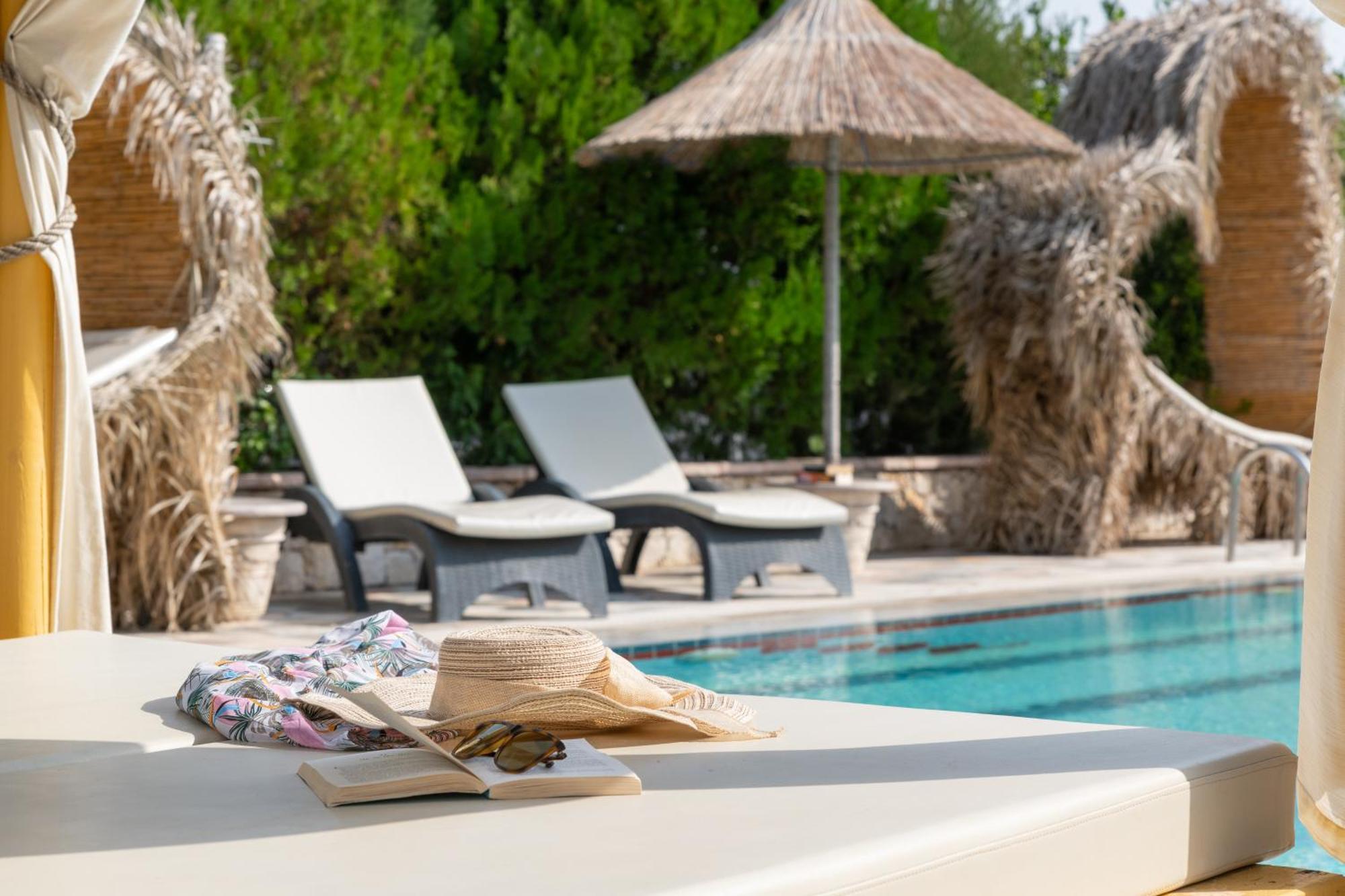 Elefteria Apts & Suites Kolymbia Exteriör bild